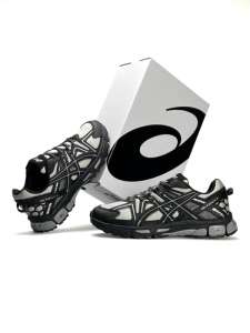 ASICS Gel-Kahana 8 Light Grey Black