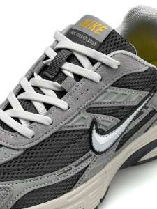 Nike Initiator M Grey